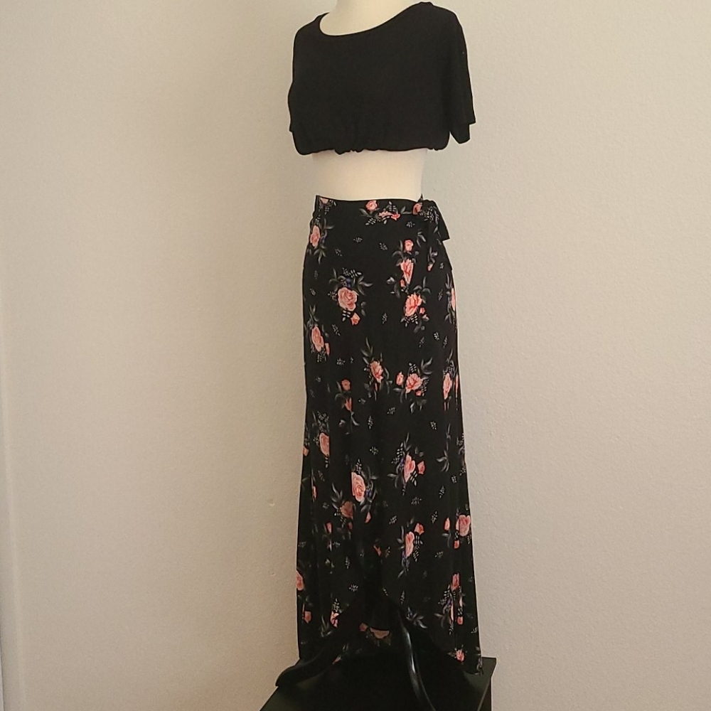 Floral wrap summer skirt